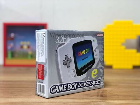 Gameboy Advance White [Complete]