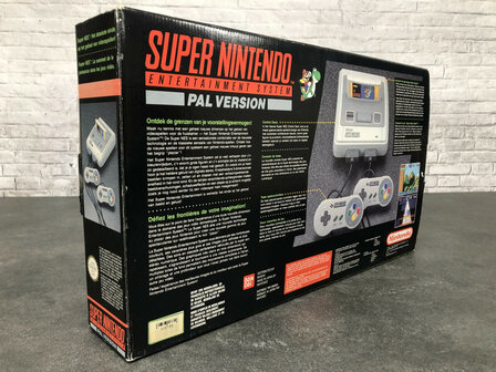 Super Nintendo SNES Console [Complete]