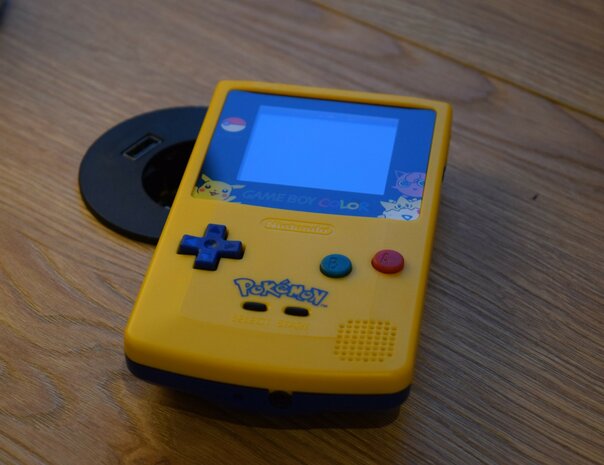 Gameboy Color IPS Pokémon Edition