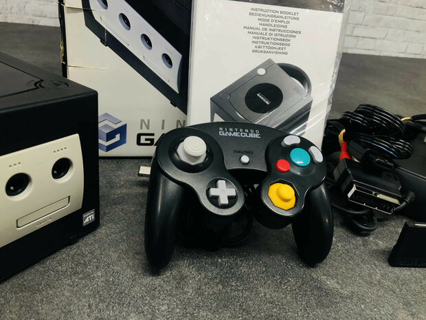 Nintendo Gamecube Console Black [Complete]